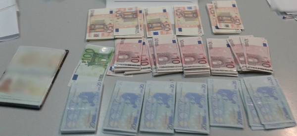 Κι άλλο παραχαράκτη έπιασαν αστυνομικοί από το Βραχάτι στο Παλαιό Φάληρο