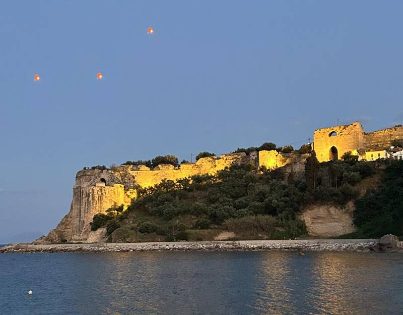 Κορώνη: "Βαρκαρόλα τη βραδιά των ευχών" την Κυριακή του Πάσχα (φωτογραφίες- βίντεο)