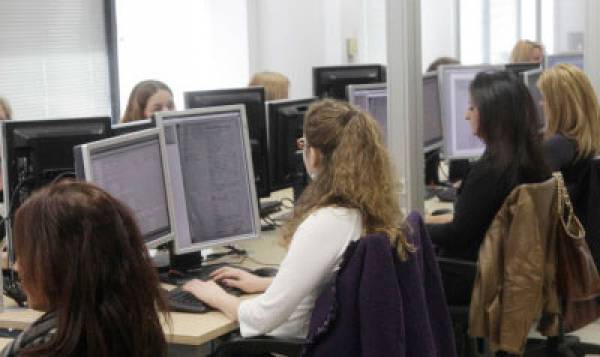 Δημοσίευμα του BBC καταρρίπτει τον μύθο για τους «τεμπέληδες Έλληνες»