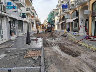 Καλαμάτα: Στόχος να παραδοθεί πριν τα Χριστούγεννα η Κολοκοτρώνη