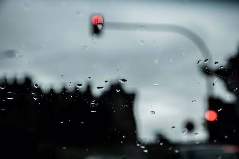 Έκτακτο δελτίο επιδείνωσης του καιρού με καταιγίδες, χιόνια, θυελλώδεις ανέμους