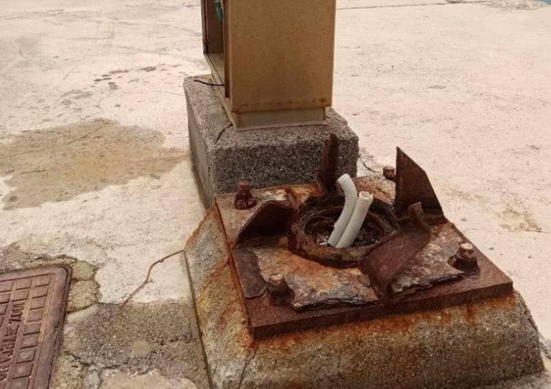 Άσχημες εικόνες στο λιμάνι Κυπαρισσίας (φωτογραφίες)