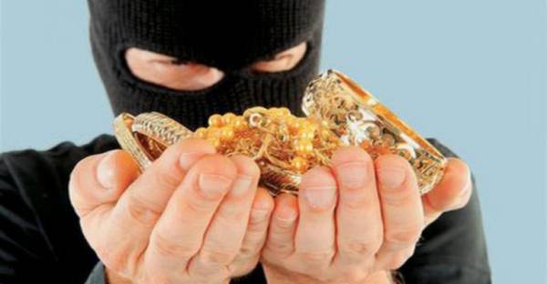 Μεσσηνία: Καταδίκη για το δημοτικό υπάλληλο που είχε αδυναμία στα χρυσαφικά