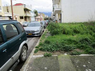 Αδιάβατο πεζοδρόμιο