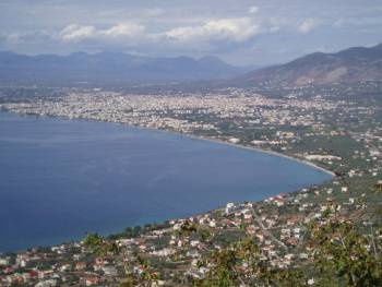 Η δύναμη του "εμείς" και η κυριαρχία του "εγώ"