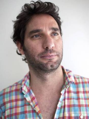 Independent: Εκπαιδευτικός από την Καλαμάτα θέλει να φύγει από το Δημόσιο, αλλά δεν μπορεί!