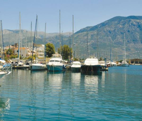 Επιτροπή παραλαβής για τη μαρίνα Καλαμάτας