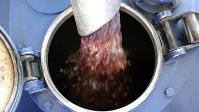 Διεθνείς αγορές: Ανοδικά κινείται το πετρέλαιο, σε θετικό έδαφος οι ευρωπαϊκές μετοχές