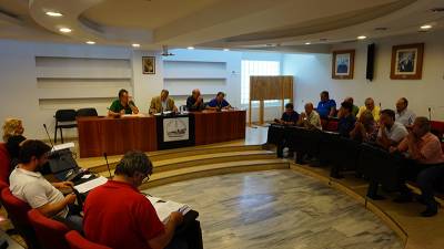 Μεσσήνη: Αναπάντητη η καυστική κριτική Αθανασόπουλου σε Τσώνη