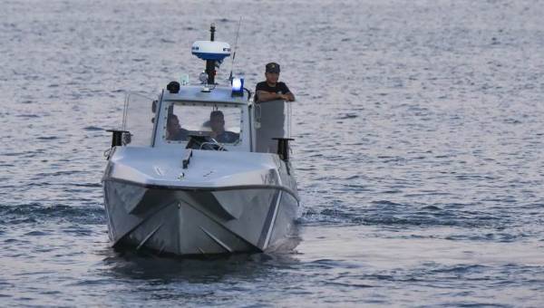 Πτώμα άνδρα εντοπίστηκε στη θαλάσσια περιοχή του Κάβου Ισθμίων