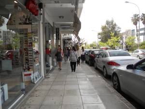 Λιγότερα δώρα και χρηστικά αγοράστηκαν φέτος το Πάσχα