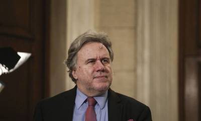 Εκθεση για τις σχέσεις της Καλαμάτας με τη Γαλλία εγκαινιάζει ο Κατρούγκαλος