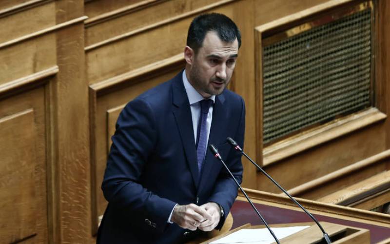 Αλ. Χαρίτσης: H κυβέρνηση παίζει μικροκομματικά παιχνίδια σε βάρος της ομογένειας