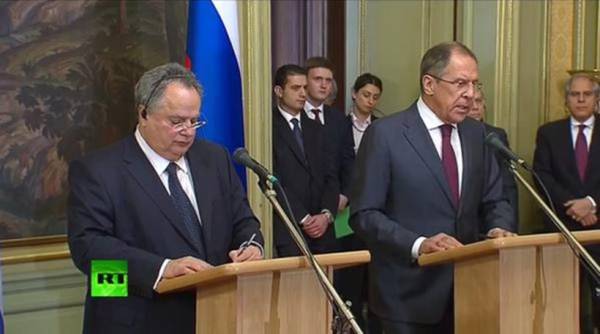 Λαβρόφ: Θα εξετάσουμε αίτημα βοήθειας, αν το καταθέσει η Ελλάδα