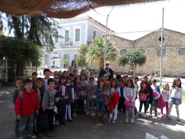 Πρωτάκια του 9ου Δημοτικού στο Λιμεναρχείο Καλαμάτας