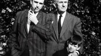 Για πρώτη φορά μετά από 92 χρόνια χωρίς Παπανδρέου η Βουλή