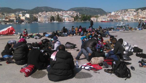 Συγκέντρωση ειδών ανάγκης για πρόσφυγες σε Σπερχόγεια και Αντικάλαμο