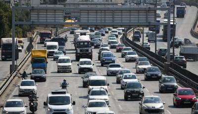 ΑΑΔΕ: Άνοιξε η πλατφόρμα myCAR για την πληρωμή τελών κυκλοφορίας με τον μήνα