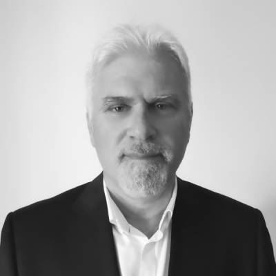 Από το όραμα της πολιτικής και κοινωνικής ενοποίησης στην κυριαρχία των τεχνοκρατικών αντιλήψεων και εσχάτως στη στρατικοποίηση: Η μετάλλαξη της Ευρωπαϊκής Ένωσης