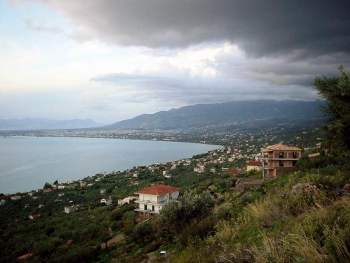 Αναστολή οικοδομικών αδειών στη Βέργα για δημιουργία κοινόχρηστων χώρων