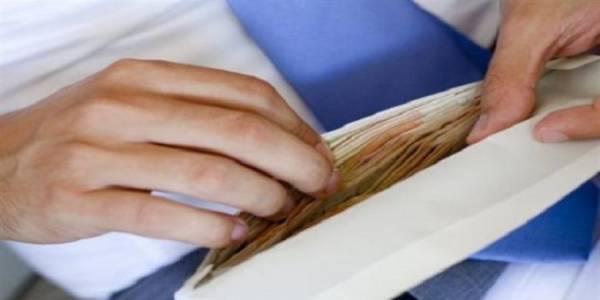 "Μαϊμού" λογίστρια εξαπατούσε ηλικιωμένους στο Αργος