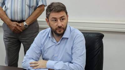 Ανδρουλάκης κατά Μητσοτάκη: "Εκθέτει τη χώρα διεθνώς - Με παρακολούθησε η ΕΥΠ" (βίντεο)