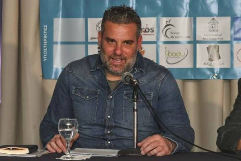 Λαζαρίδης για χάος σε πεζοδρόμια και πεζοδρομήσεις στην Καλαμάτα