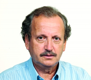 Καταγγελία Τζώρτζη για Κοινωφελή Εργασία: Προσλήφθηκαν εργάτες και τοποθετήθηκαν σε… γραφεία