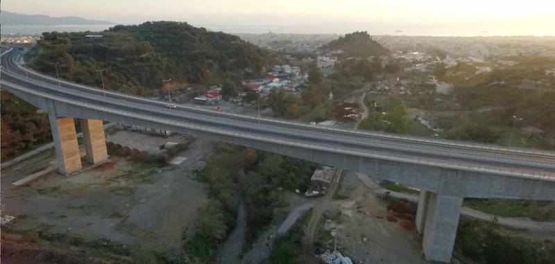 Πόλη, πολιτικό προσωπικό, σχεδιασμός και πολίτης...