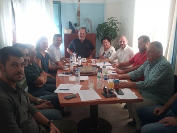 Συνάντηση Κατσίβελα με τον Εμπορικό Σύλλογο Κυπαρισσίας