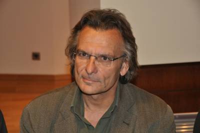 Βολές Πατσαρίνου κατά περιφερειακής αρχής