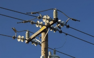 Σύλληψη τσιγγάνων για ρευματοκλοπή στο Βέλο Κορινθίας