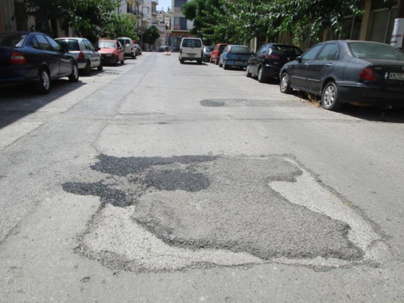 Εκλειναν λακκούβες