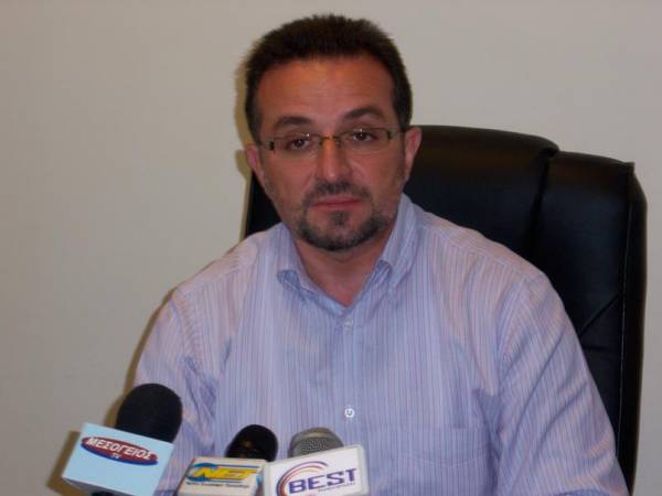 Προσφεύγει νομικά για τη ματαίωση της συναυλίας Μάλαμα η "Φάρις"