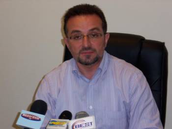 Προσφεύγει νομικά για τη ματαίωση της συναυλίας Μάλαμα η "Φάρις"