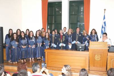 Καλαμάτα: Ορκωμοσία 46 φοιτητών του Πανεπιστημίου Πελοποννήσου (βίντεο-φωτογραφίες)