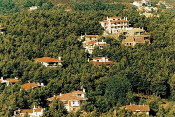 "Πρωταθλήτρια" στα αυθαίρετα η Πελοπόννησος