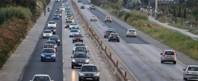 Παράταση δύο μηνών για τα τέλη κυκλοφορίας (Βίντεο)