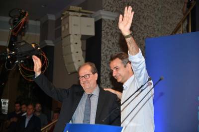 Μεγάλη συγκέντρωση με Μητσοτάκη - Σαμαρά - Νίκα στο Αργος (φωτογραφίες)