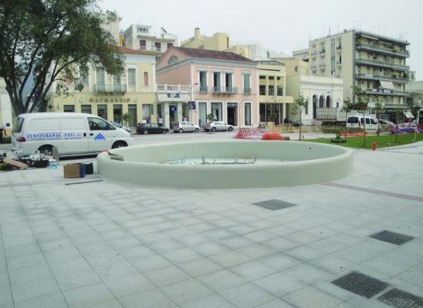 Στο πλαίσιο της ανάπλασης: Σιντριβάνι από σήμερα στην κεντρική πλατεία