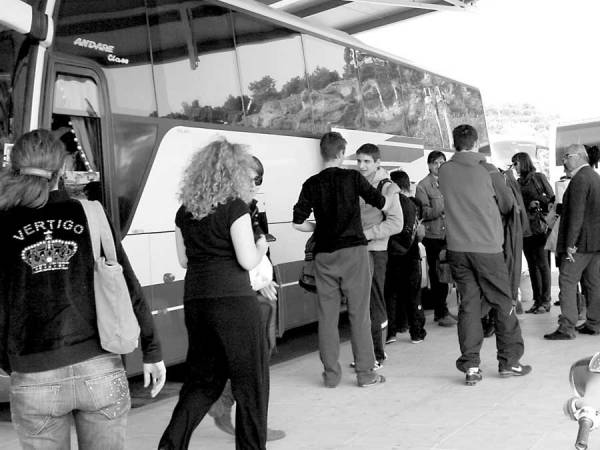 Προβλήματα στη μεταφορά μαθητών