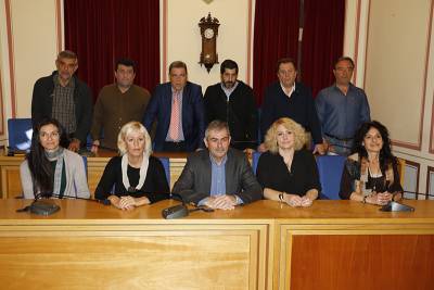 Πετράκος κατά της διοίκησης Τατούλη: "Δεν μπορούν να ολοκληρώσουν ούτε 1 χιλιόμετρο δρόμου" (βίντεο)