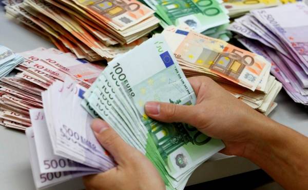 "Φέσι" 184 εκατ. από 52 εταιρείες της Μεσσηνίας