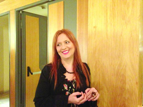 Η Αναστασία Λιόκουρα στην "Ε": «Σινεμά δεν είναι η "βαριά κουλτούρα" ούτε τα εμπορικά block busters»