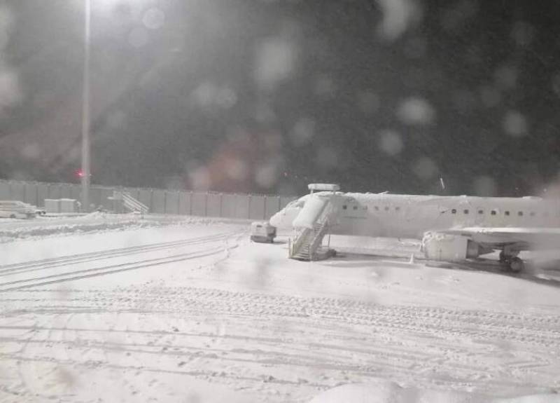 Μόναχο: Εγκλωβισμένοι Ελληνες στο αεροδρόμιο για τρίτη ημέρα – Ακυρώθηκαν 22 πτήσεις (βίντεο)