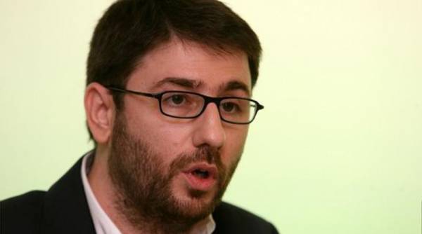 N. Ανδρουλάκης: "Οι χρυσαυγίτες της ΝΔ έδειραν τους χρυσαυγίτες της Χ.Α."