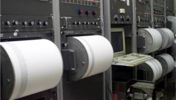 Ο Σπίρτζης απαντάει στον Τσελέντη: Η τρομοκρατία της κοινής γνώμης δεν προσφέρει αντισεισμική θωράκιση