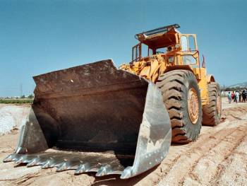 Εκλεψαν μέταλλα από... μπουλντόζα στη Βλαχοκερασιά Αρκαδίας