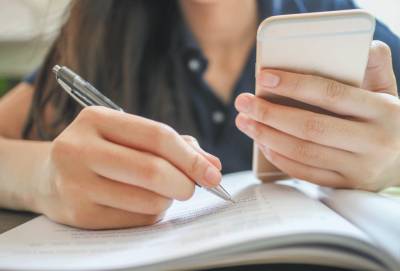 «Ανοίγουν» φέτος τα eSchools - Tο σχολείο σε μία ψηφιακή πλατφόρμα