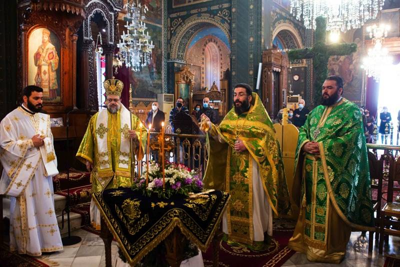 Εορτασμός της Σταυροπροσκυνήσεως στη Μητρόπολη Μεσσηνίας (βίντεο)